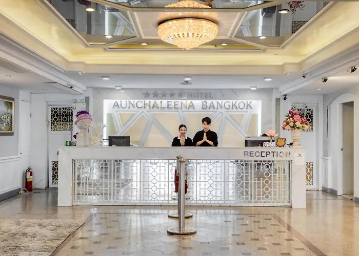 Aunchaleena Grand Hotel