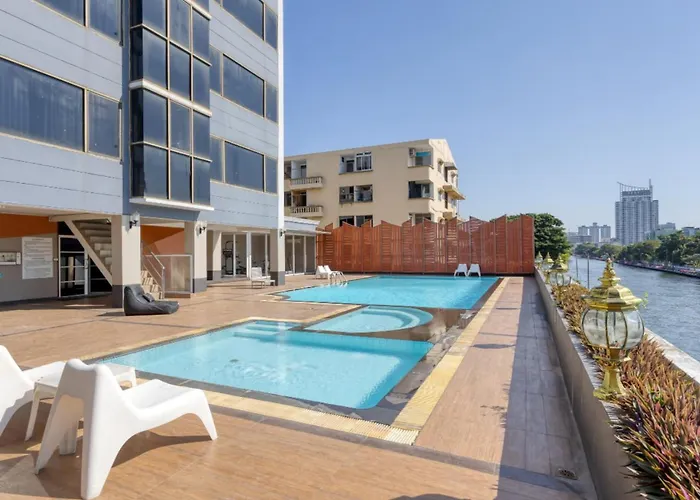 Hotel Aunchaleena Grand