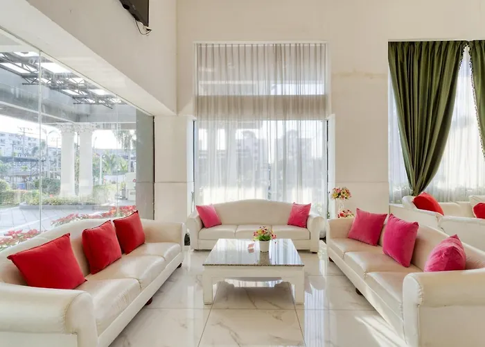 Hotel Aunchaleena Grand 5*