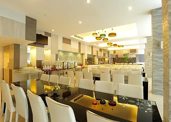 Aunchaleena Grand Hotel 5*