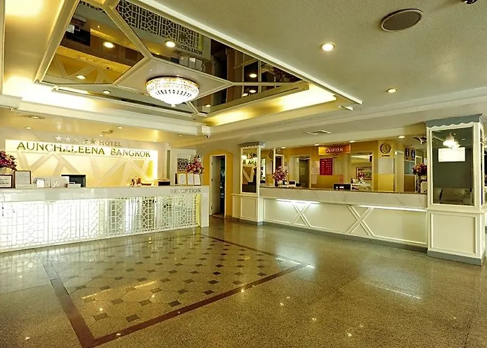 Hotel Aunchaleena Grand