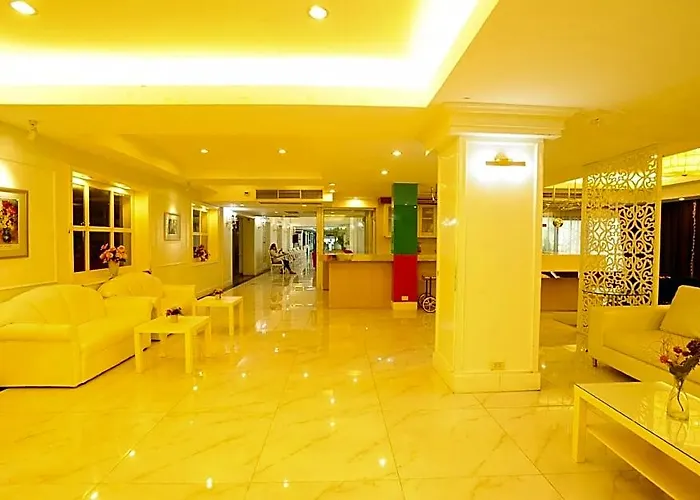 Aunchaleena Grand Hotel Bangkok