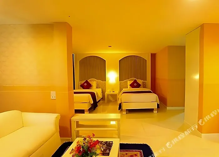 Hotel Aunchaleena Grand 5*